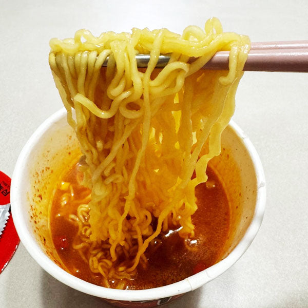 【農心】辛ラーメンカップ麺65g(小)