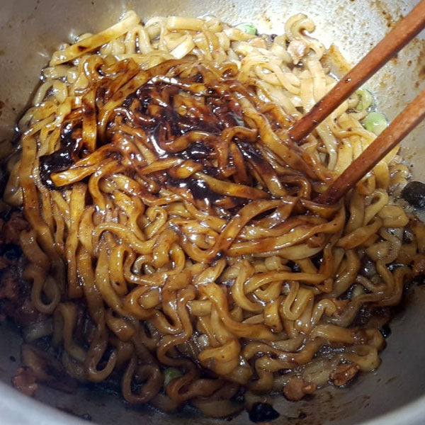 【農心】チャーワン 135g