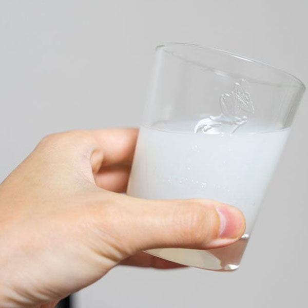 【ロッテ】ミルキス240ml(缶)韓国炭酸飲料 ミルクソーダ クリーミー 甘さ爽快