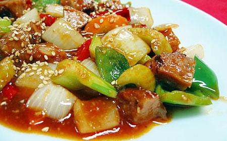 ソーセージと野菜の炒め物