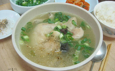 サムゲタン(蓼鶏湯)の食べ方とアレンジレシピ