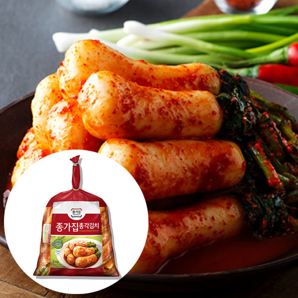 [Pre-order] Jongga Chonggak Kimchi 5kg (Ships approximately 2 weeks from order date)