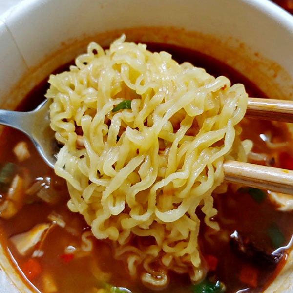 【農心】辛ラーメンカップ麺65g（小）