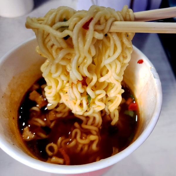 【農心】辛ラーメンカップ麺65g（小）
