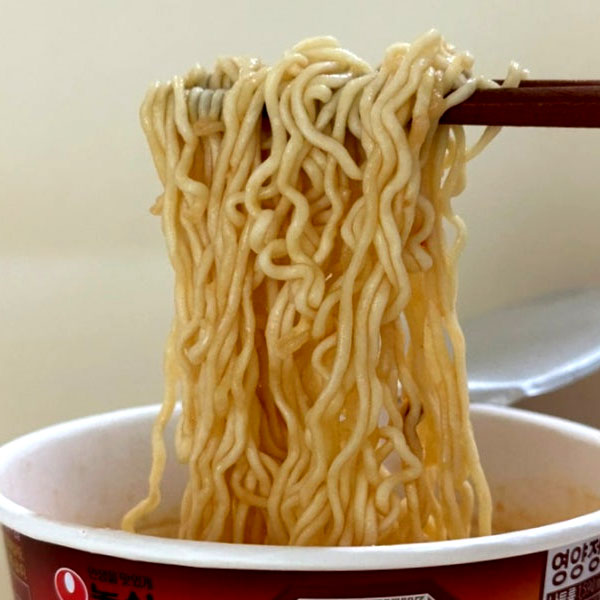 【農心】イカちゃんぽんカップ麺67g