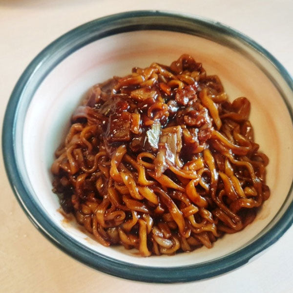 【農心】チャーワン 135g