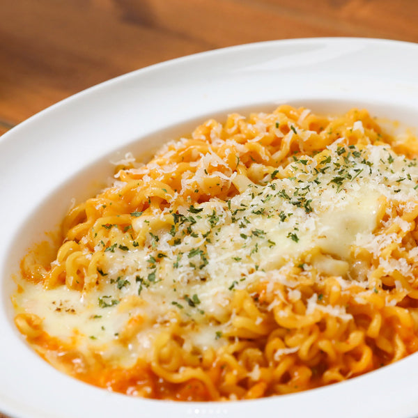 【農心】辛ラーメン トゥーンバ 137g ピリ辛クリームパスタ